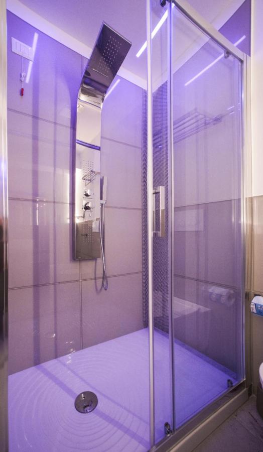 קאסטלמארה דל גולפו Oasi Del Golfo Suites B&B מראה חיצוני תמונה